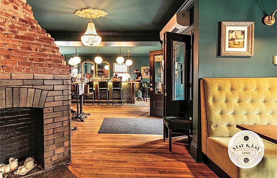 Slaymaker & Nichols Gastro House & Inn