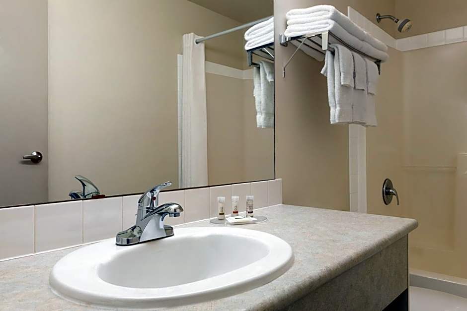 Days Inn by Wyndham Steinbach