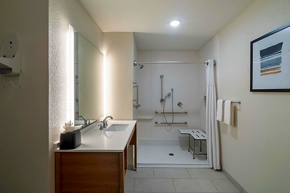 Staybridge Suites - Flowood - NW Jackson By IHG