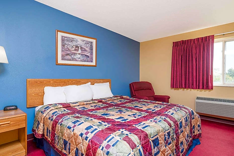 Days Inn by Wyndham West-Eau Claire