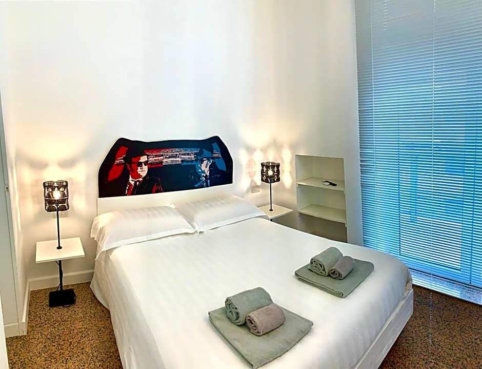 Red Carpet rooms
