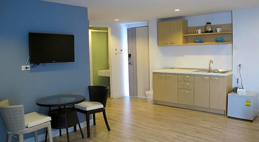 Nantra Pattaya Baan Ampoe Beach