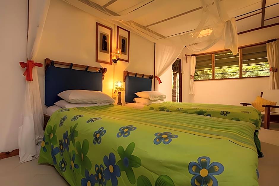 Outpost Lodge