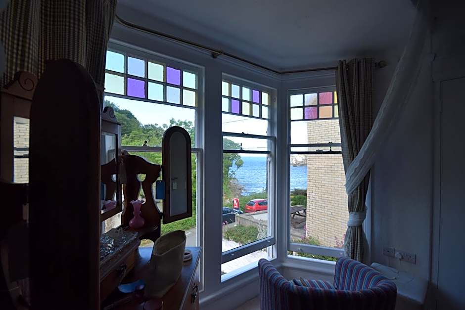 Newberry Beach lodge