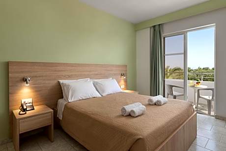 Two-Bedroom Apartment with Pool View