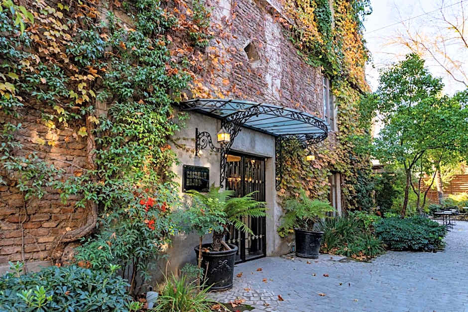 Hotel Boutique Castillo Rojo