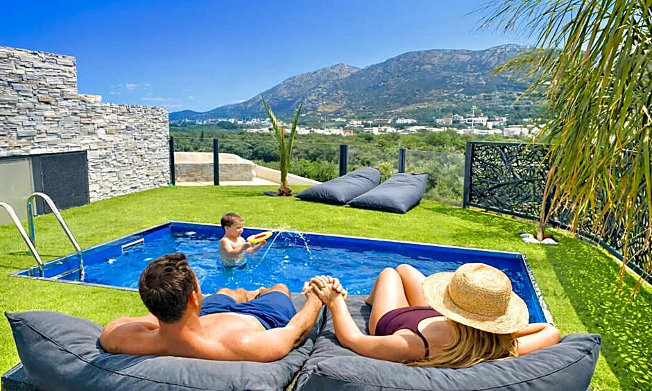 Aelia Suites