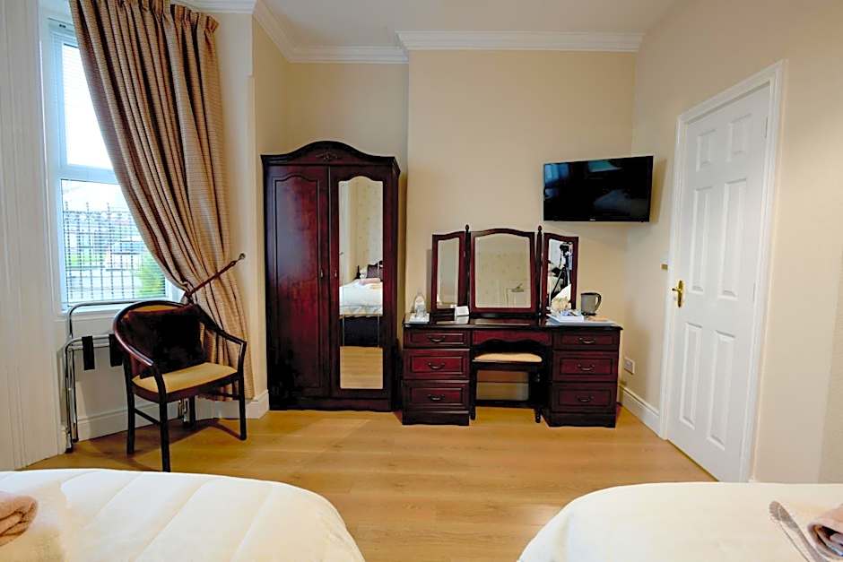 Cul-Erg House & Kitchen