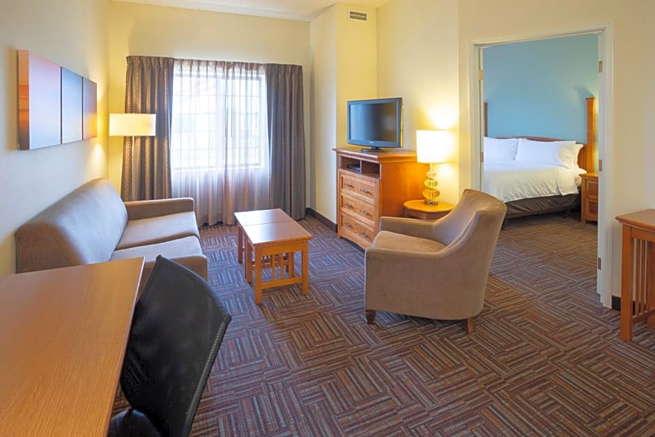 Staybridge Suites Minneapolis-Bloomington, an IHG Hotel