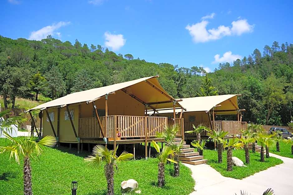 Glamping Can Bora Lodges