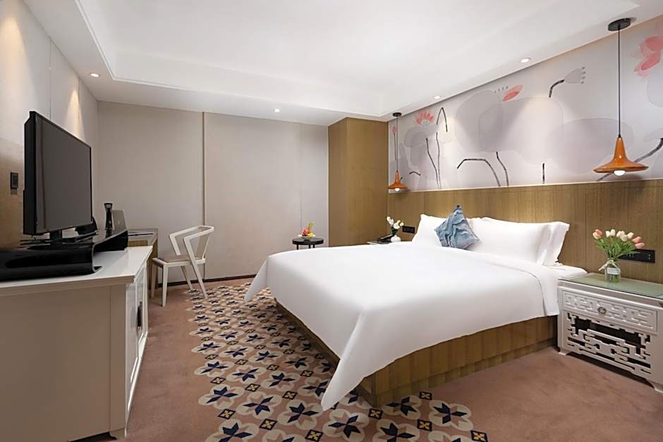 Paco Hotel Gangding Metro Guangzhou