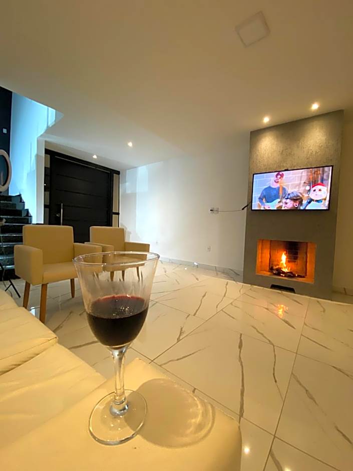 Casa TOP com piscina e Wifi