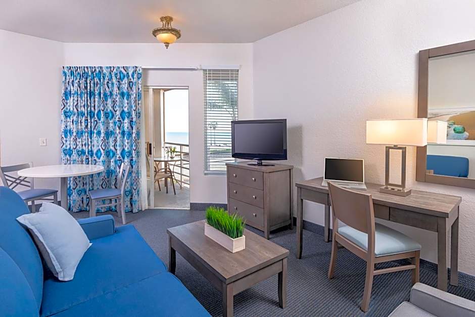 Beachfront Inn