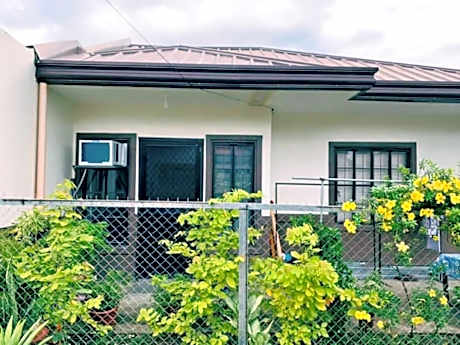 Radex Place Staycation, 2BR- near Dahican beach