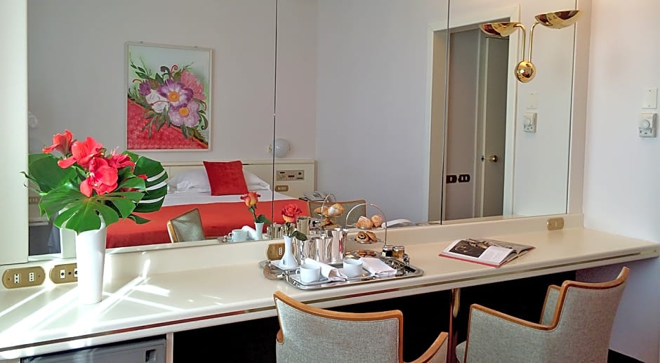 Starhotels Cristallo Palace