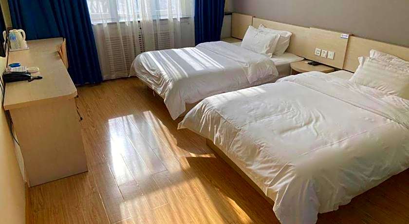 7 Days Inn Hami Baofeng Market