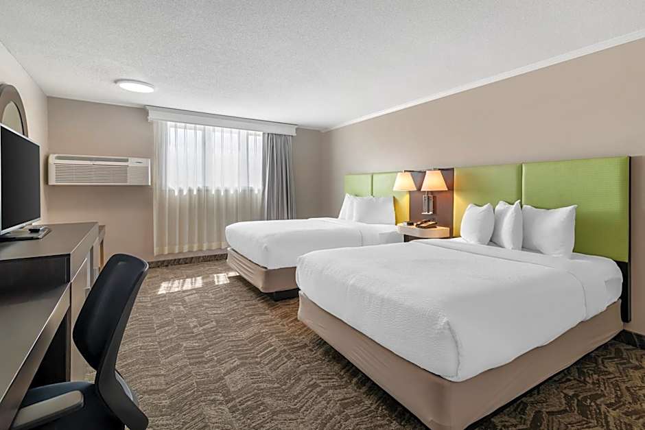 Ogunquit River Inn & Suites