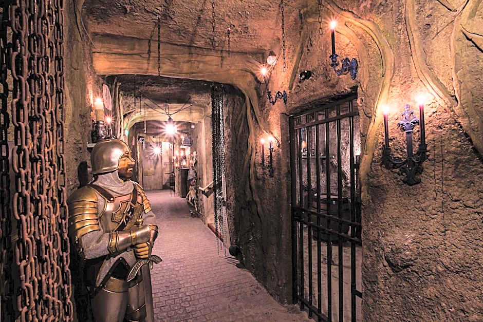 Hotel Pirates World