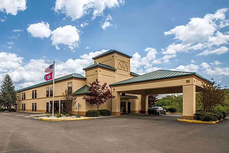 Photo 1 of 4 of Quality Inn Rogersville