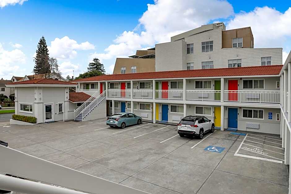 Signature Inn Berkeley