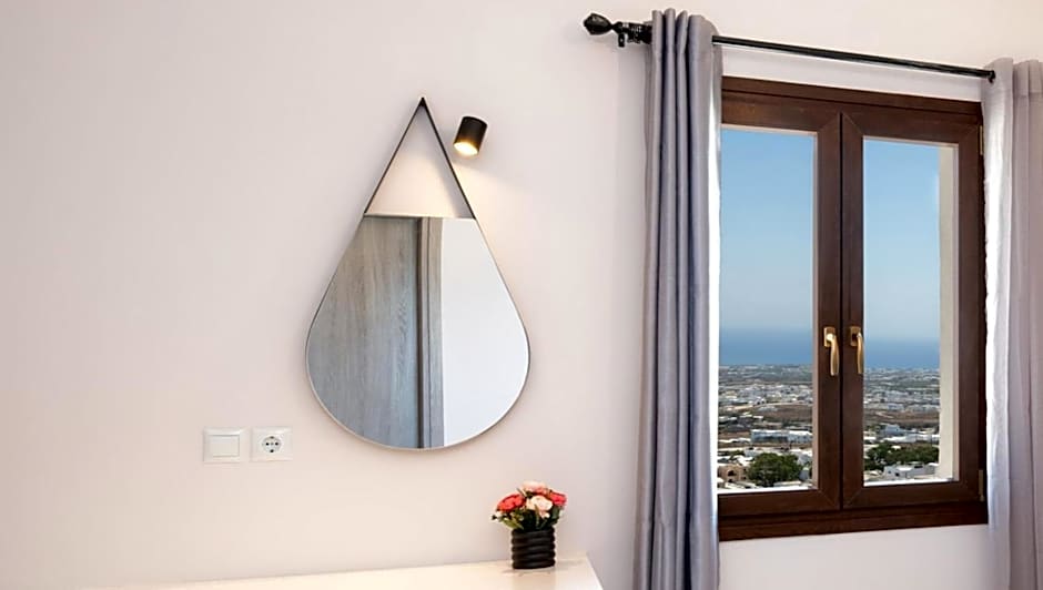 Santorinn Suites Fira