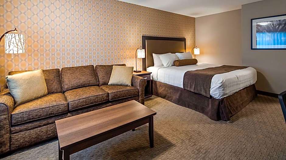Best Western Plus Country Meadows Inn