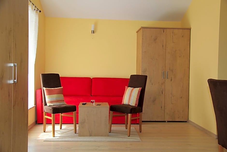 Waldhotel Albachmühle mit Albacher Stuben