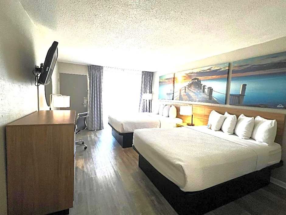 Days Inn by Wyndham Wildwood I-75