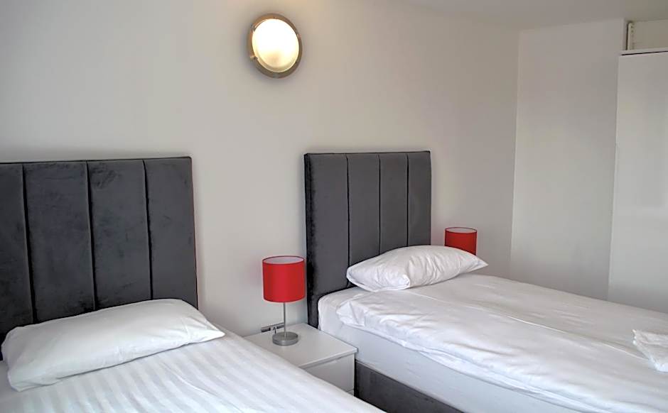 Access Apartments City