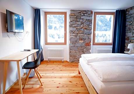 King Room with Mountain View