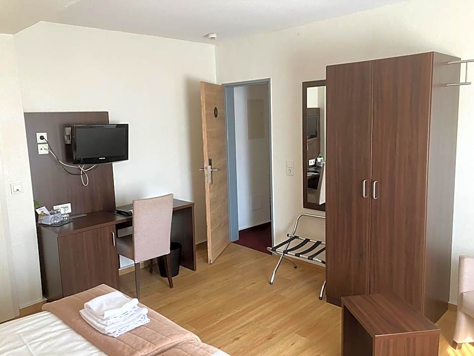 Hotel Mercedes City