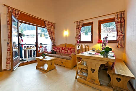 Apartment (5-6 Adults)