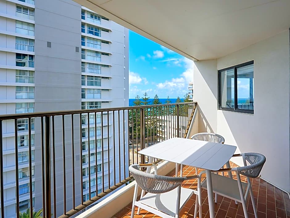 Horizons Holiday Apartments