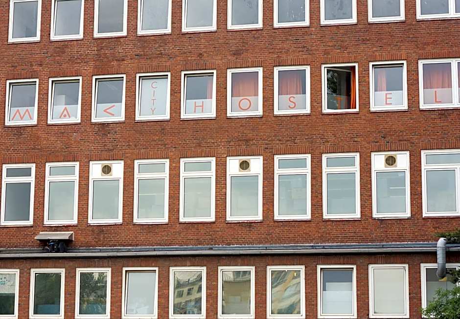 MAC City Hostel