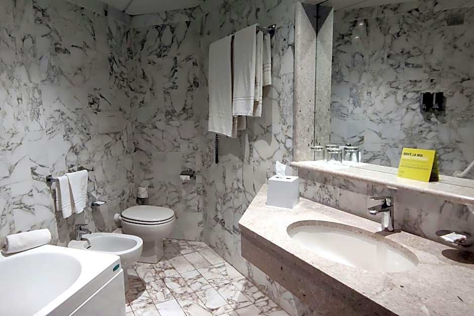 Four Points by Sheraton Catania Hotel & Conference Center