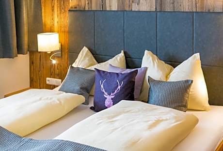 Three-Bedroom Apartment with Balcony