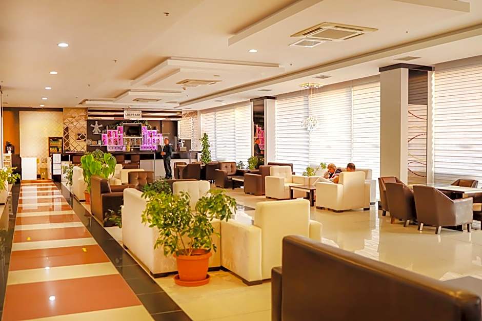 Side Kum Hotel