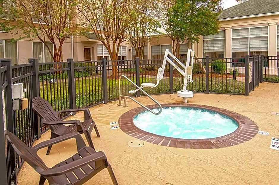 Wyndham Garden New Orleans Airport