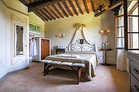 Eight-Bedroom Villa with Private Pool