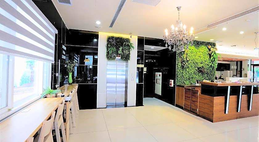 Huang Shin Business Hotel-Shang An