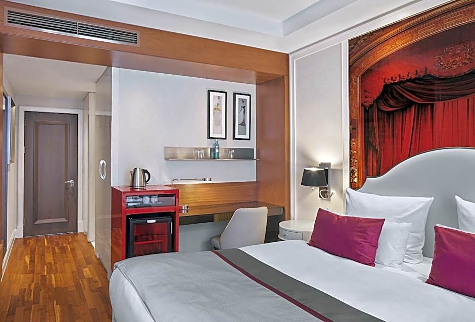 Titanic Gendarmenmarkt Berlin