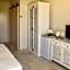 Ocean Breeze Boutique Hotel & Marina
