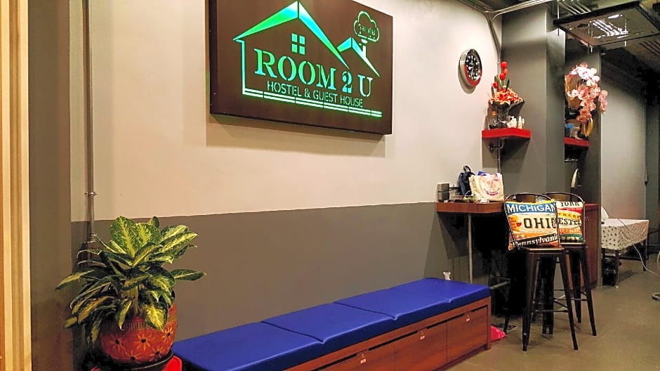 Room2u