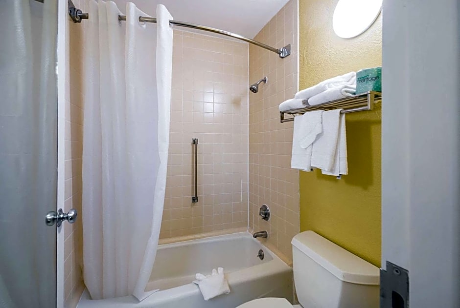 Quality Inn Fredericksburg-Central Park Area