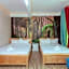 Ken's Backpackers Hotel