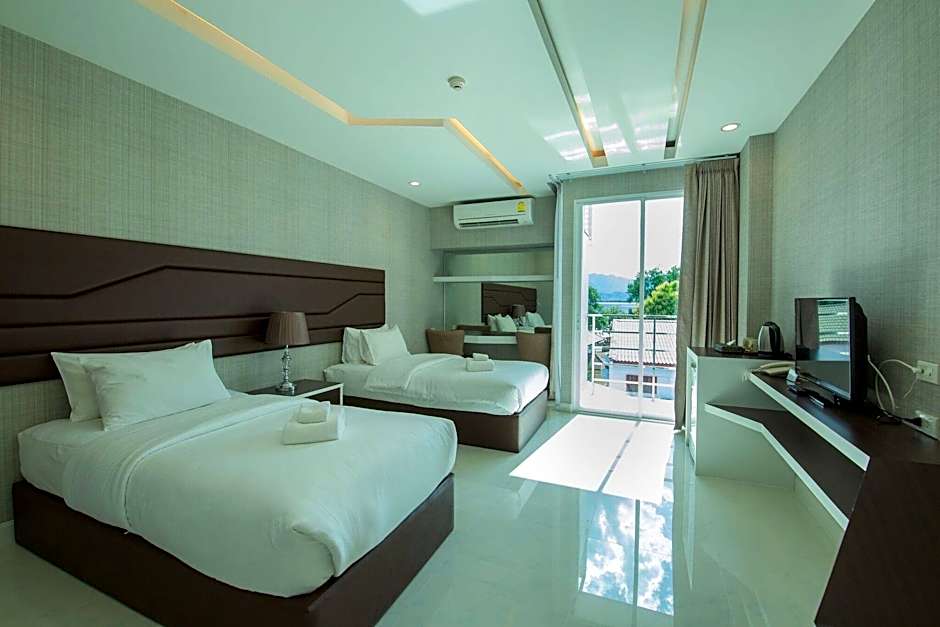Phuglong Hotel