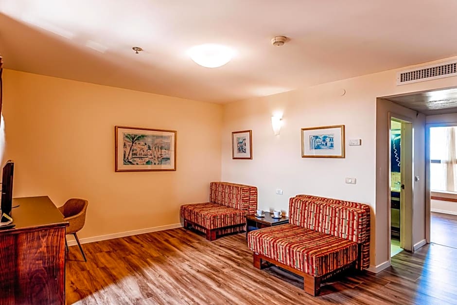 Nof Hotel