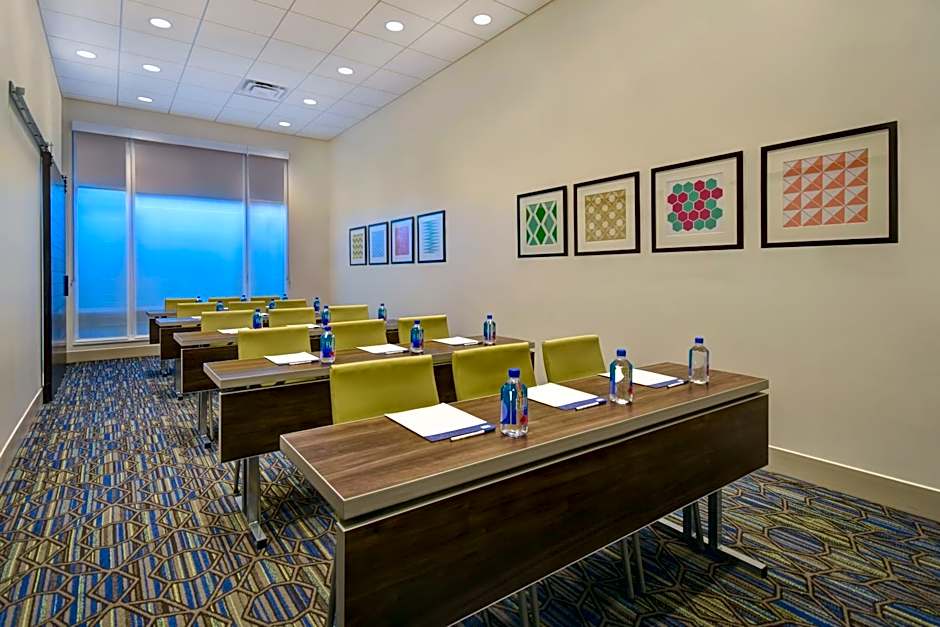 Holiday Inn Express And Suites Galveston Beach By IHG