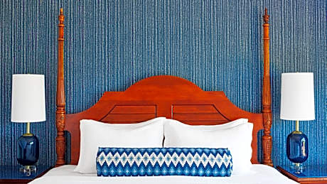 King Room with Lake View