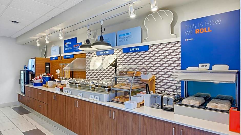 Holiday Inn Express & Suites Bethlehem Arpt-Allentown Area